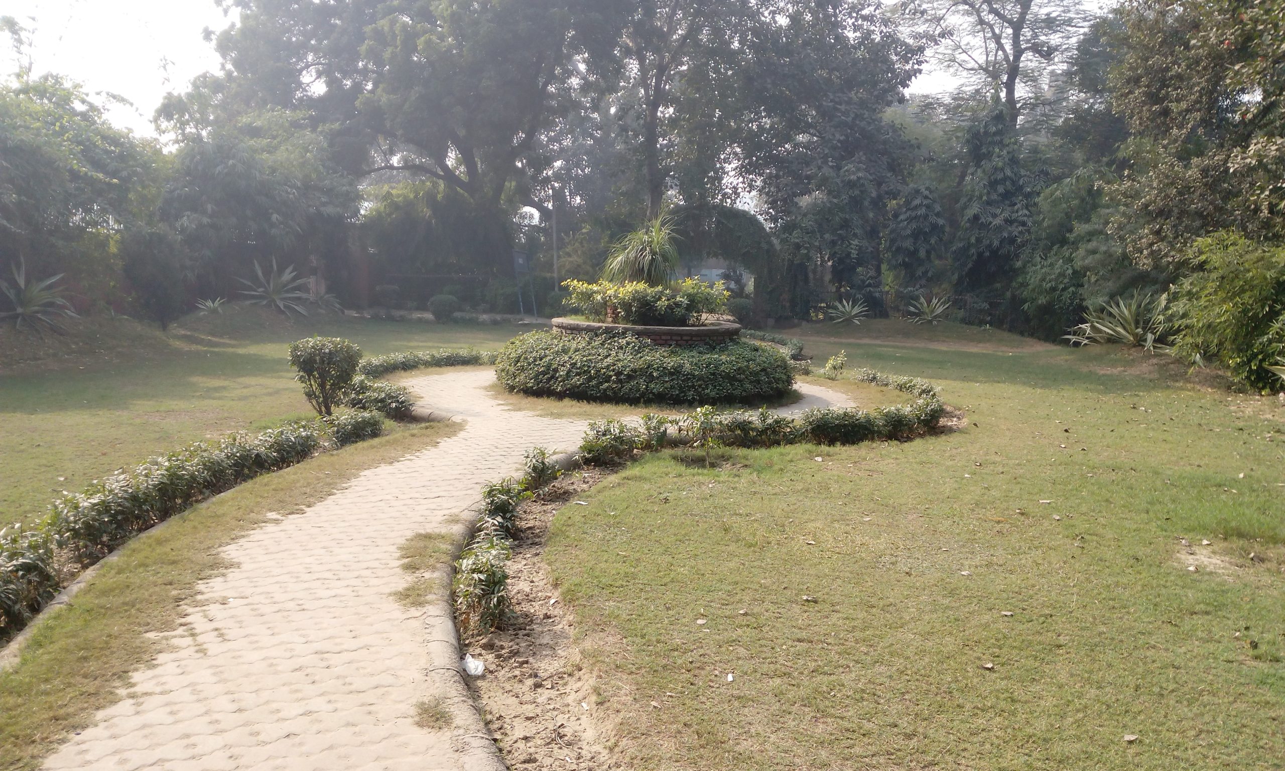 Qudsia Garden, Anand Foundation